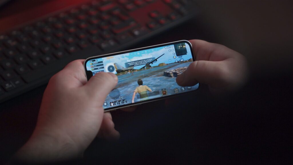 Mobile gaming on iPhone