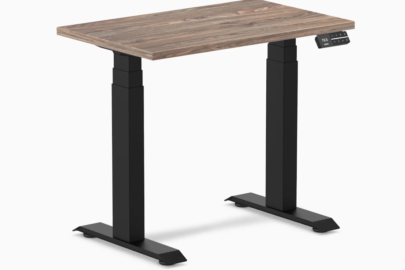 5 Best Standing Desks for Short Canadians with Poor Posture (2026)